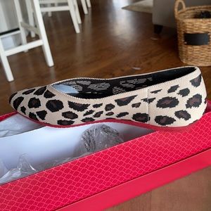 New in box. Super cute and comfy animal print
